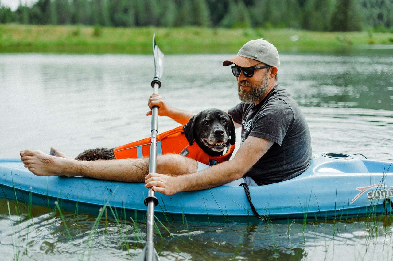 Our favorite feature of this great property: a dog-friendly water reserve with kayaks and paddles available.