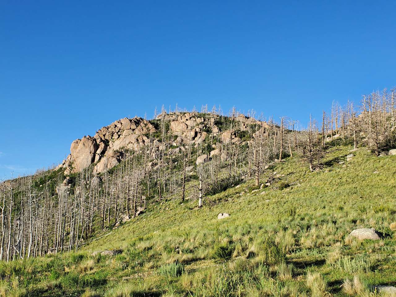 Rock outcropping and Sierra Blanca from the watchtower (copyright Jeff Rauland)