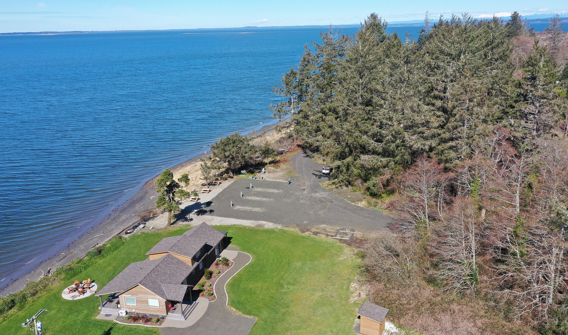 Unique Bay Front Camping - RV ONLY