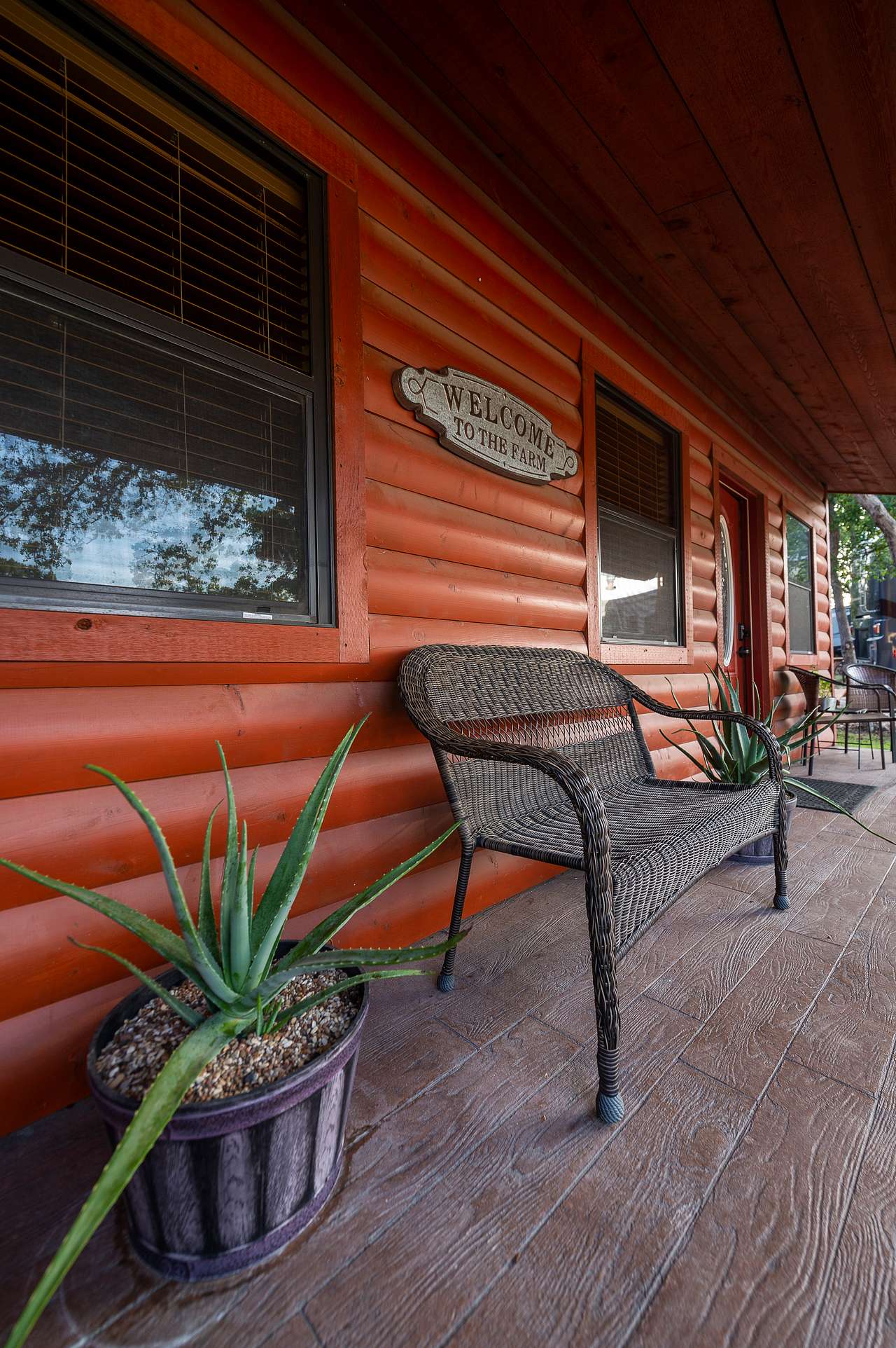 Nicole Creek Cabins and RV Park