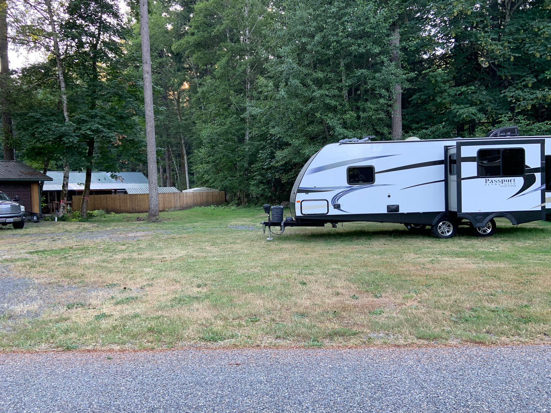 Can accommodate up to 3 trailers
