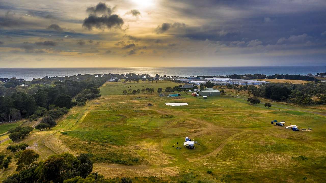 Shacks at Kardella Park