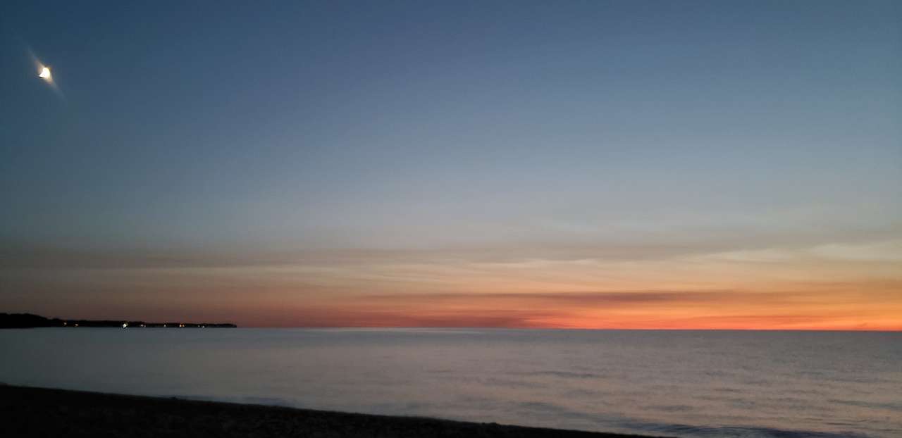 Lake Erie Sunset from point Gratiot.