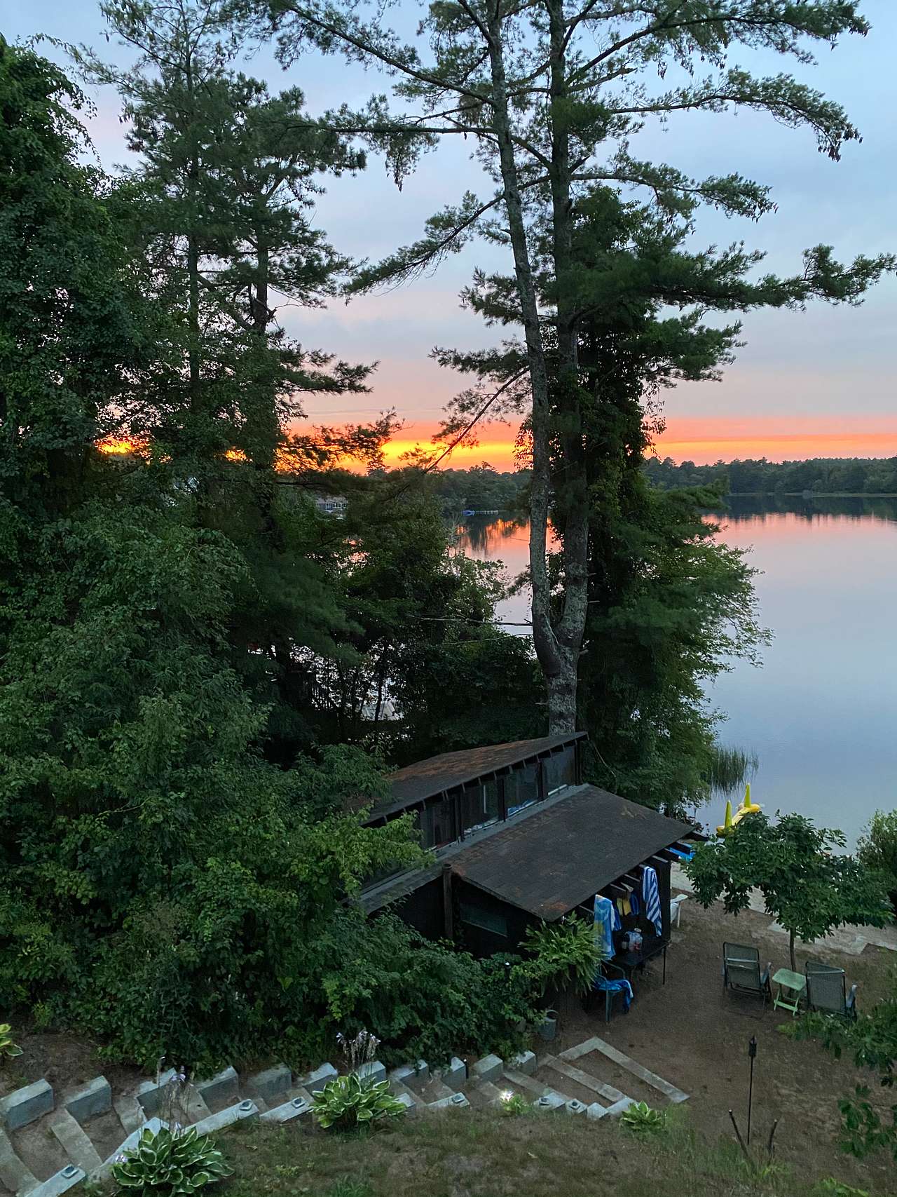 Waterfront cabin 10minutes Cape Cod