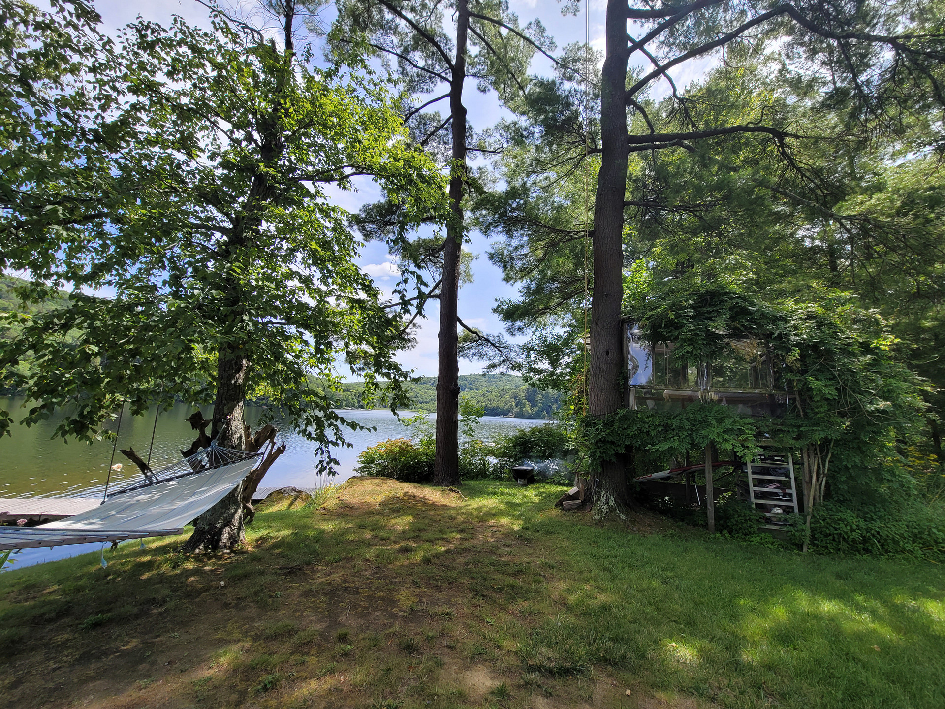 Quentins Treehouse