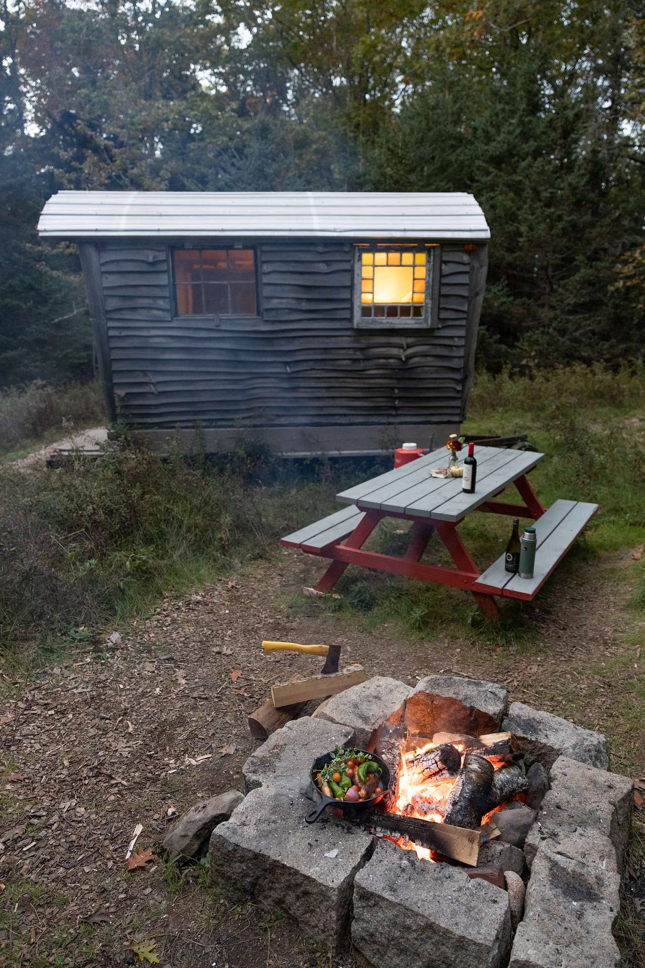 An ideal fire ring for cooking dinner...