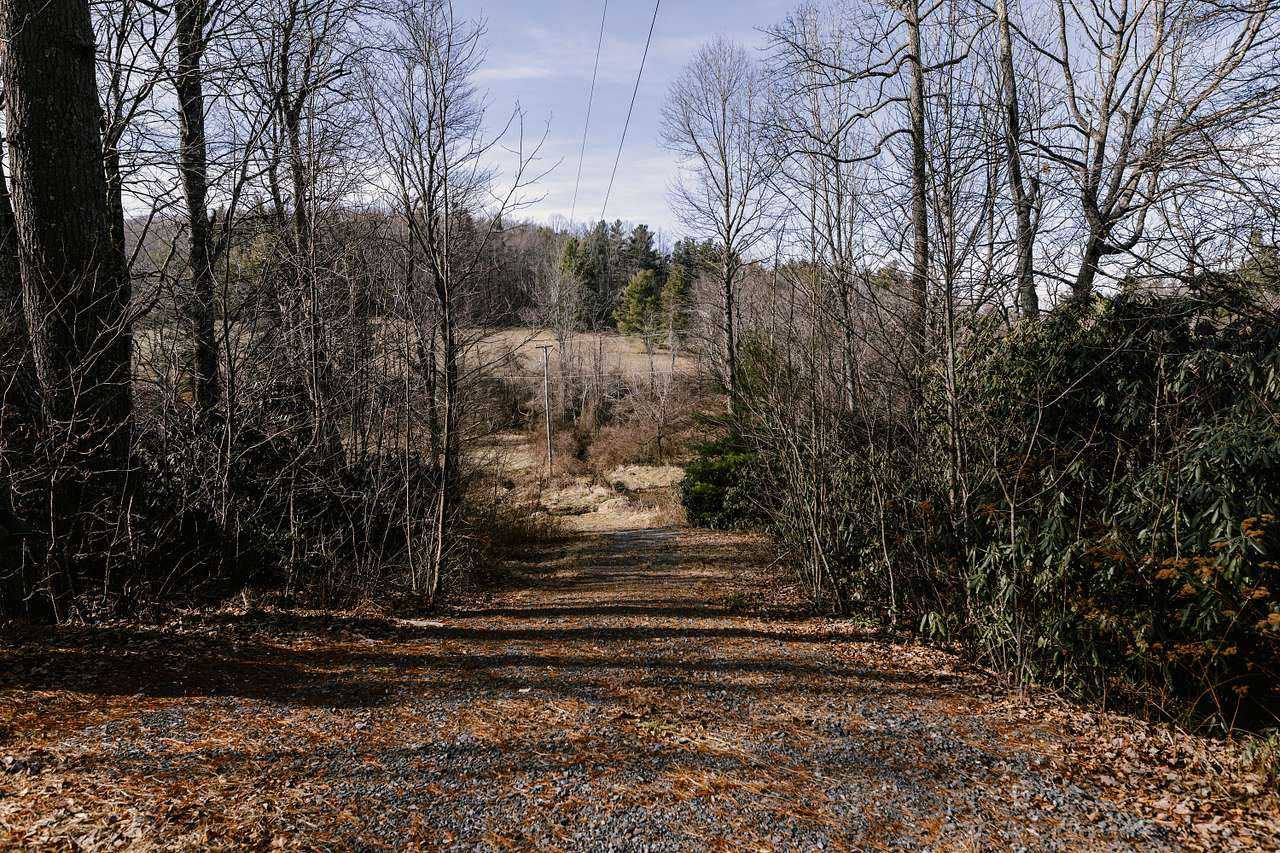 The Retreat on Mayberry Creek