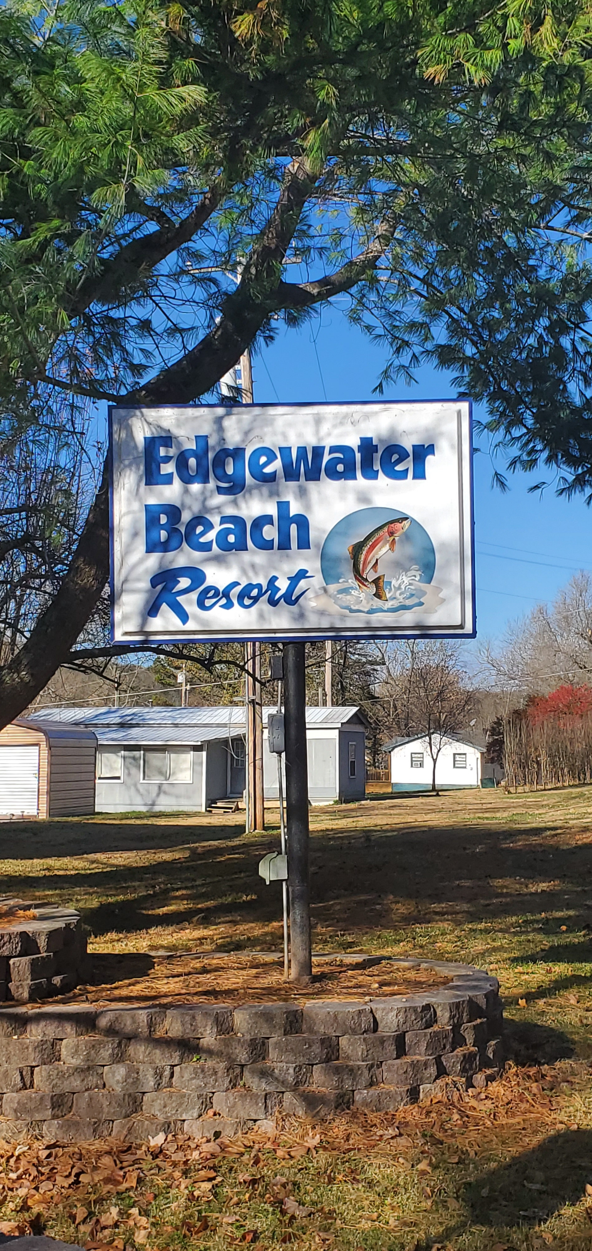 Edgewater Beach Resort is located in Forsyth, MO.