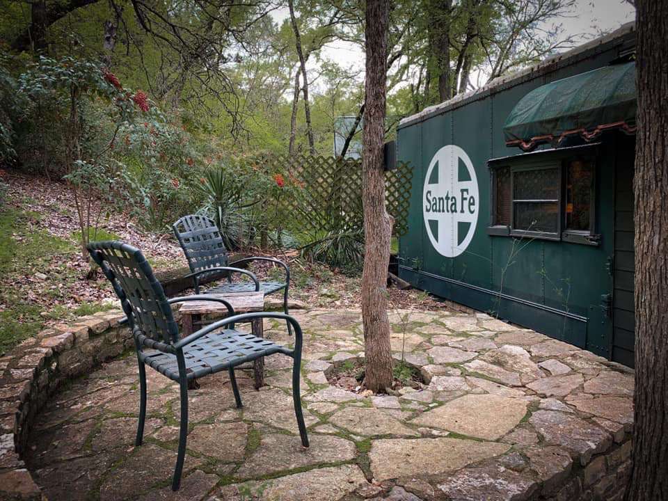 Country Woods Inn