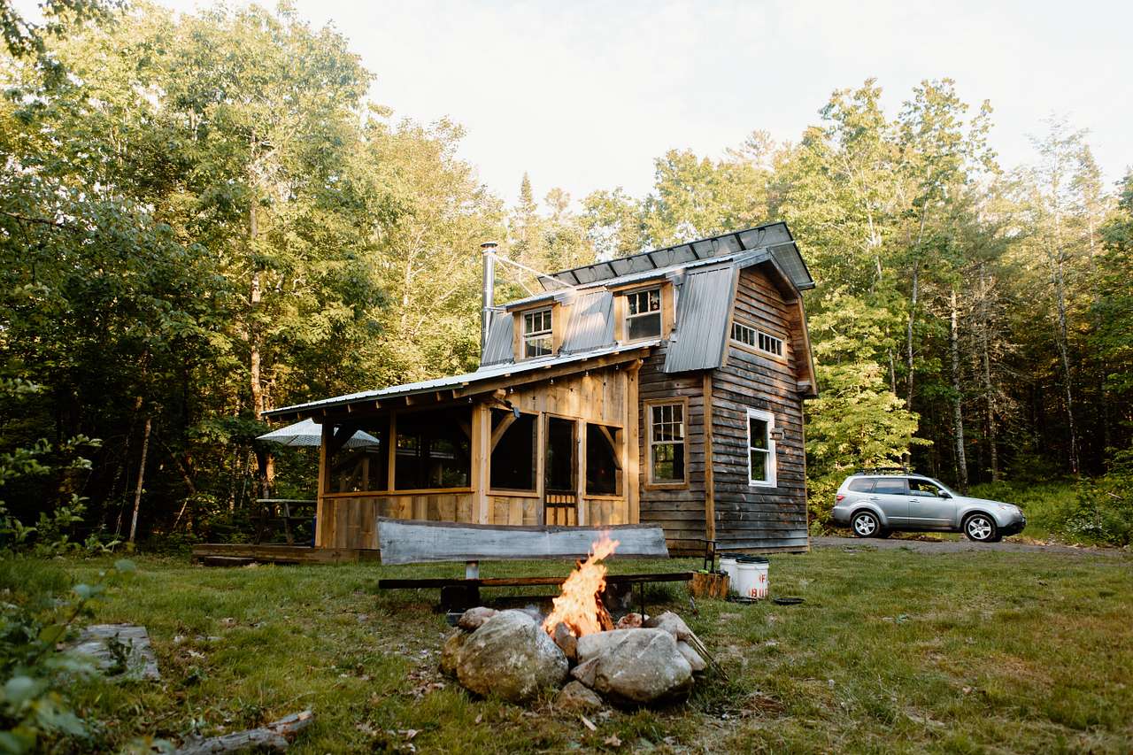 Raven's Rest Tiny Cabin