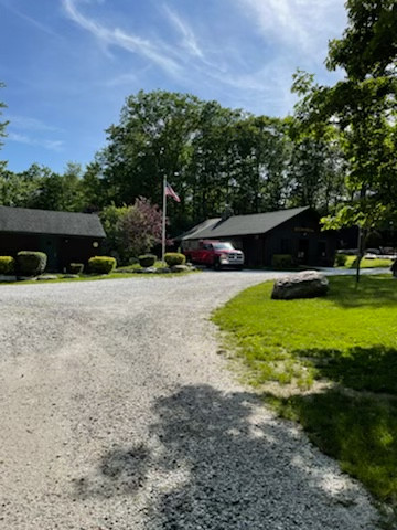 Camp David- 13 acres, Three Cabins