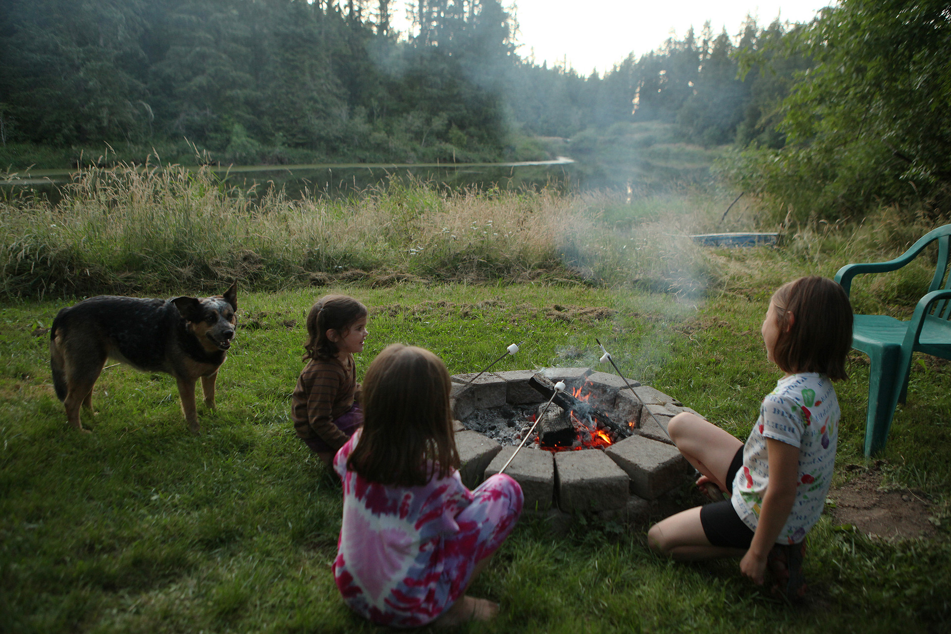 Luna Lake Vineyard Camp. Fire-pit.