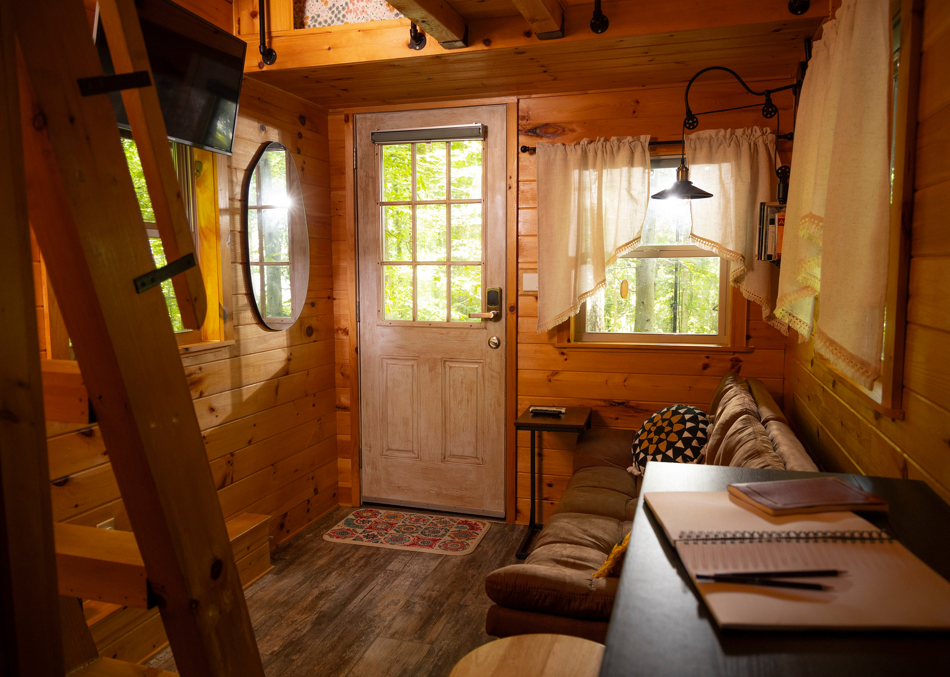 The Urban Forest Retreat Tinyhouse