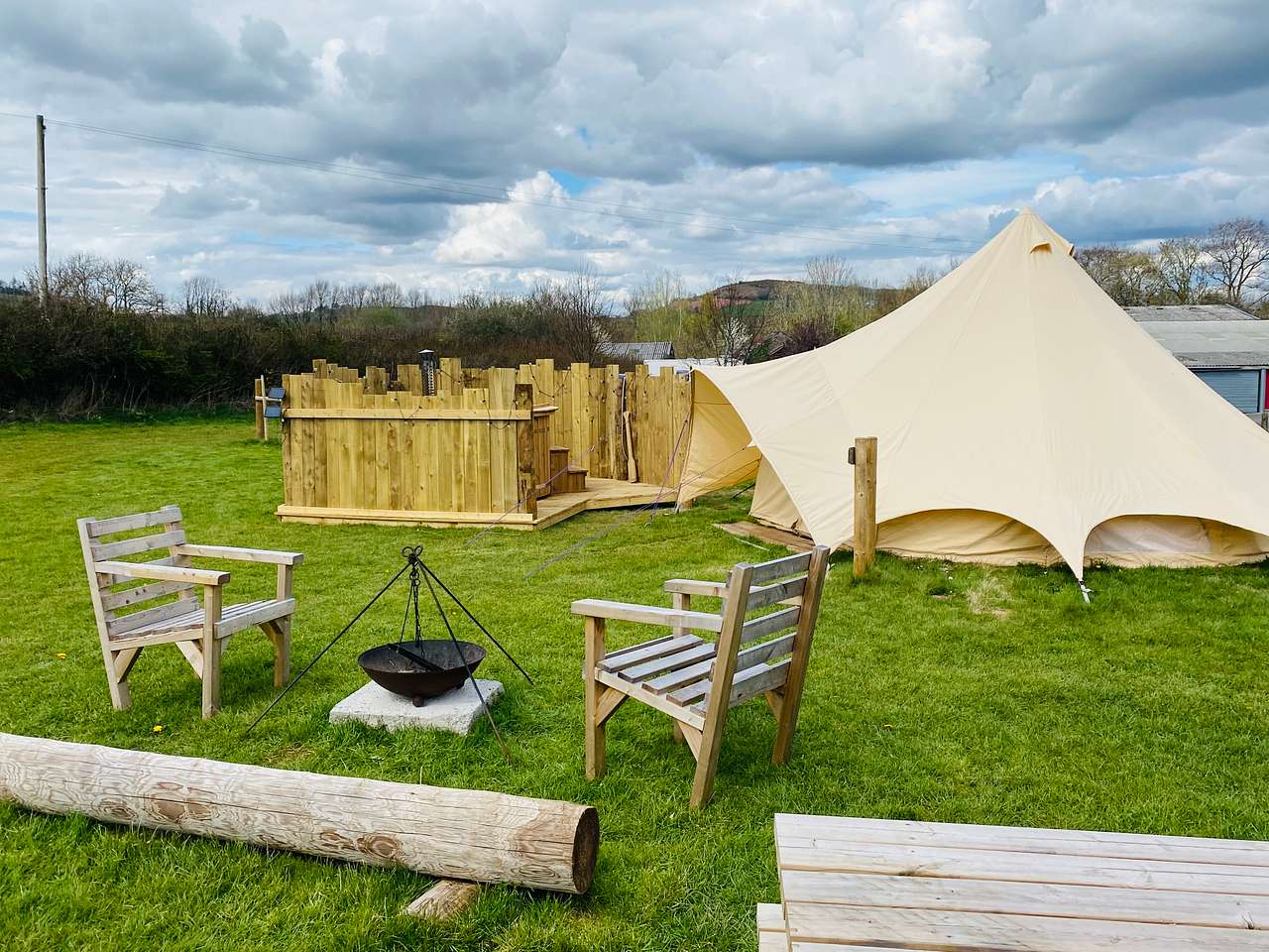 Glangwdi Glamping
