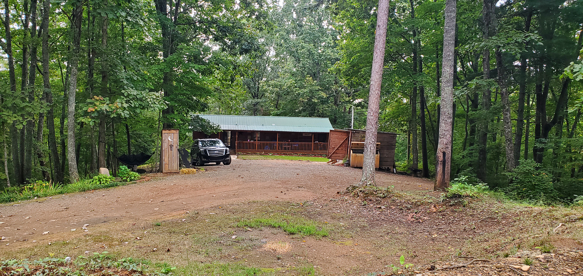 Gunsmoke Cabin Private/ Fenced Yard