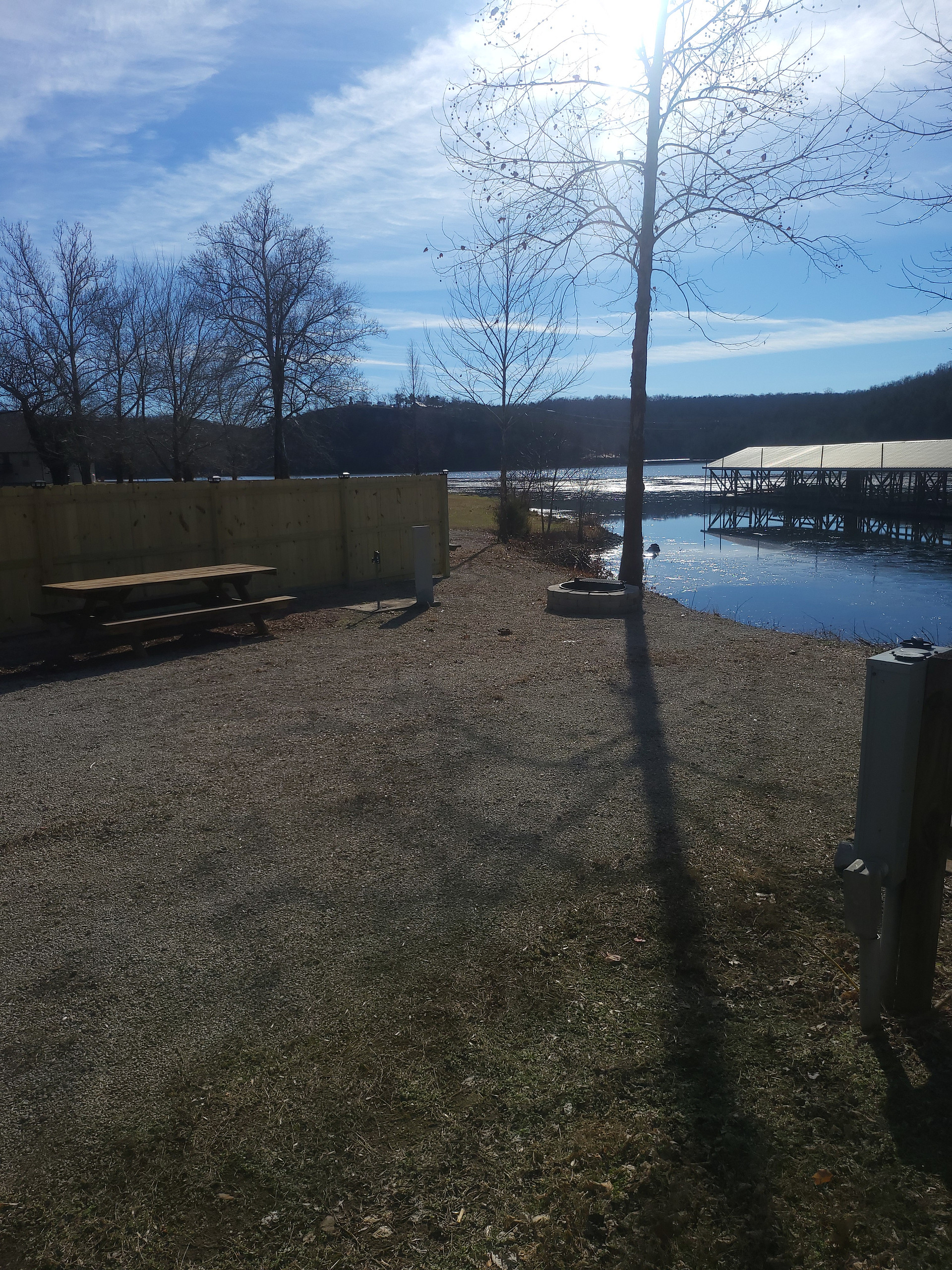 Lakefront- 16 Miles from Branson!