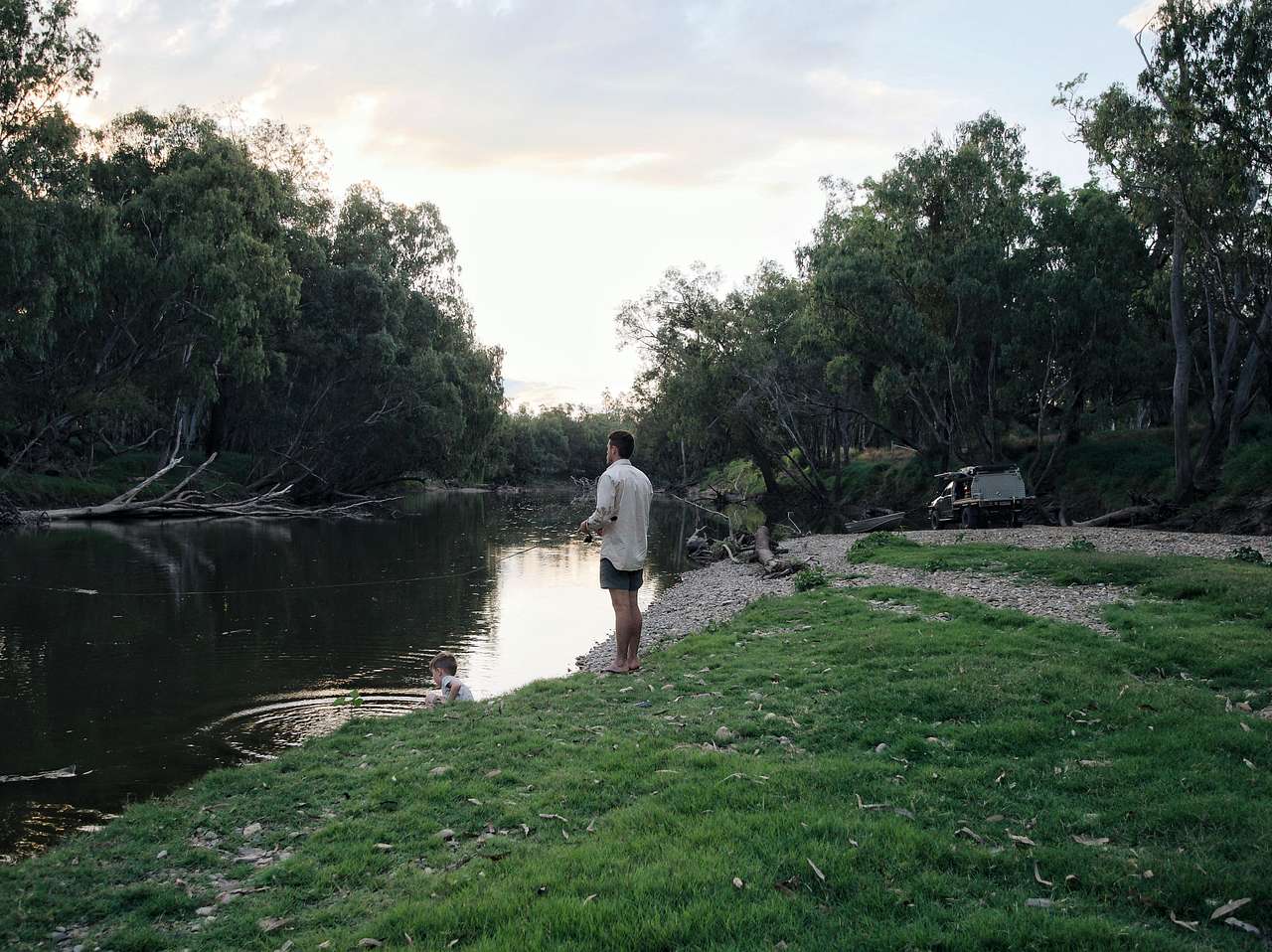 Bushland Hideaway on the River