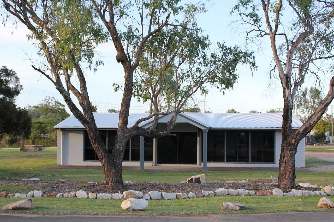 Helidon Spa Eco Village