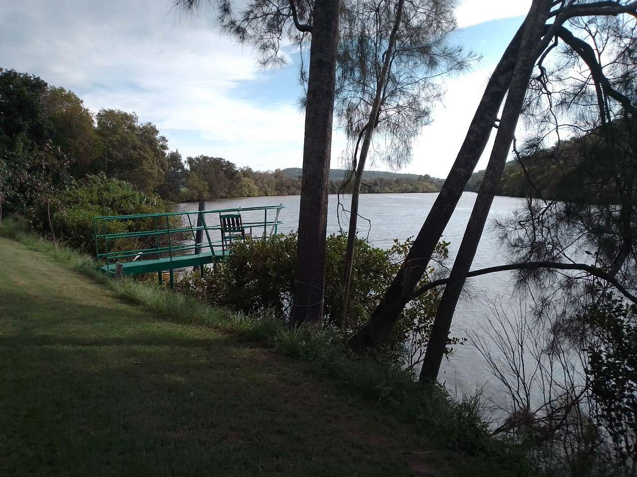 River Views - Ashby Island Paradise