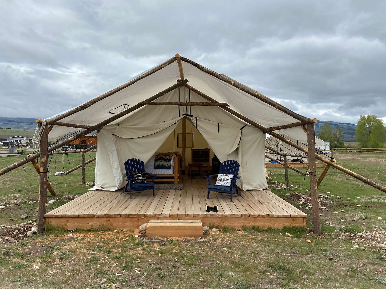 Yellowstone Dreamin Camp