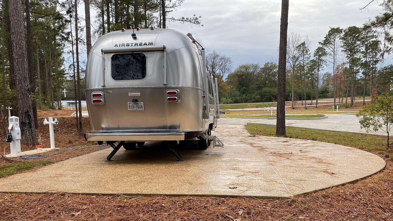 Avinger Station RV Park