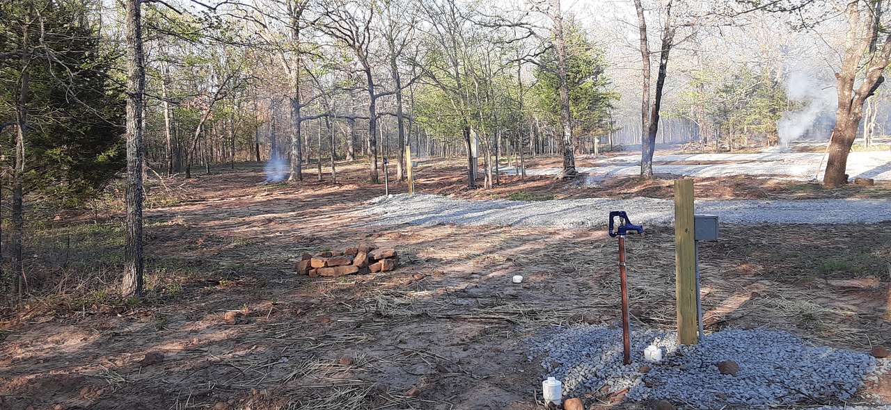 Rocky Ridge Resort-RV Sites/Cabins