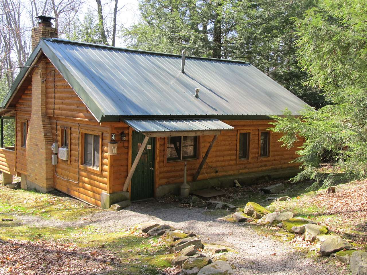 Glamping Cabins in Cook Forest