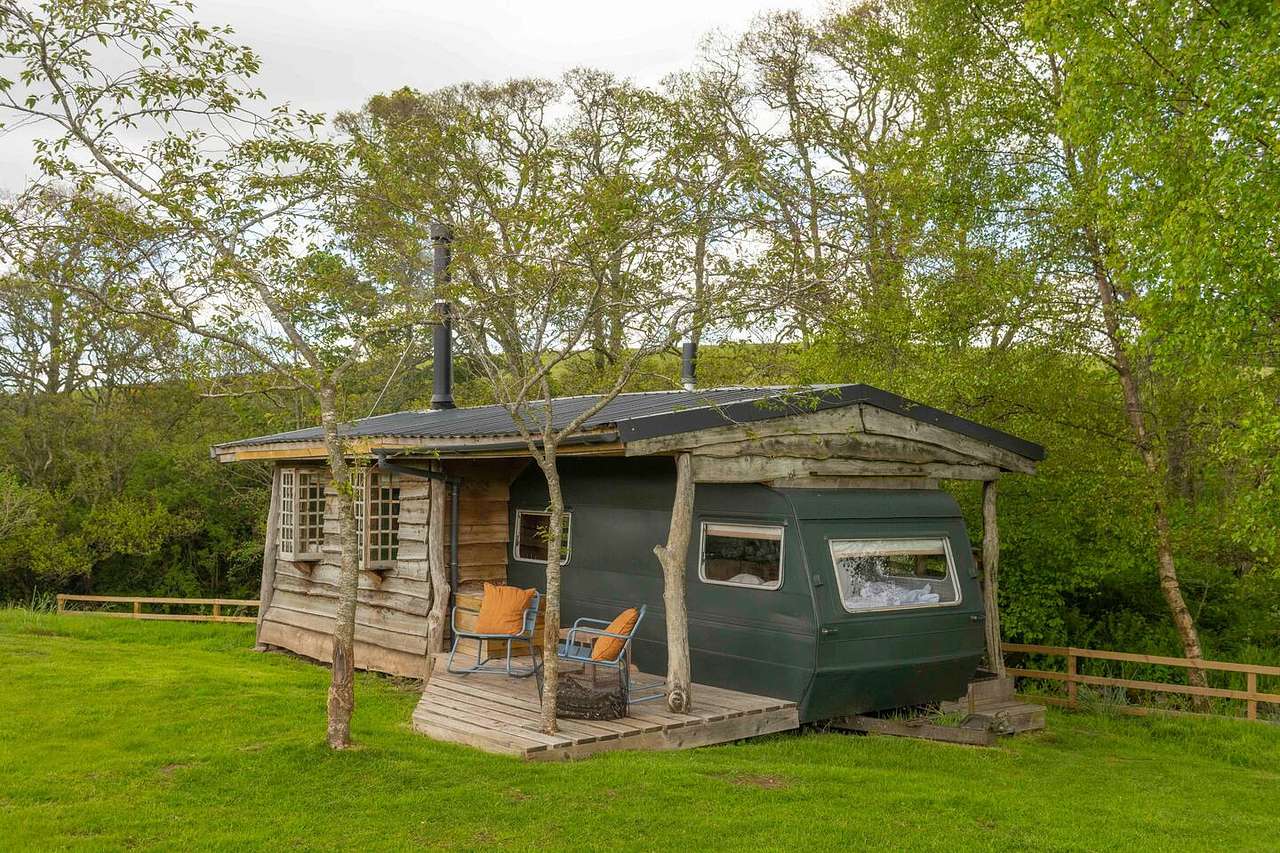 Dod Mill Fishing Hut