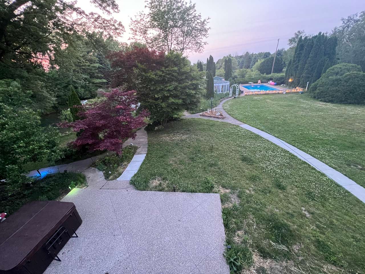 10 Acre Hillbilly Resort