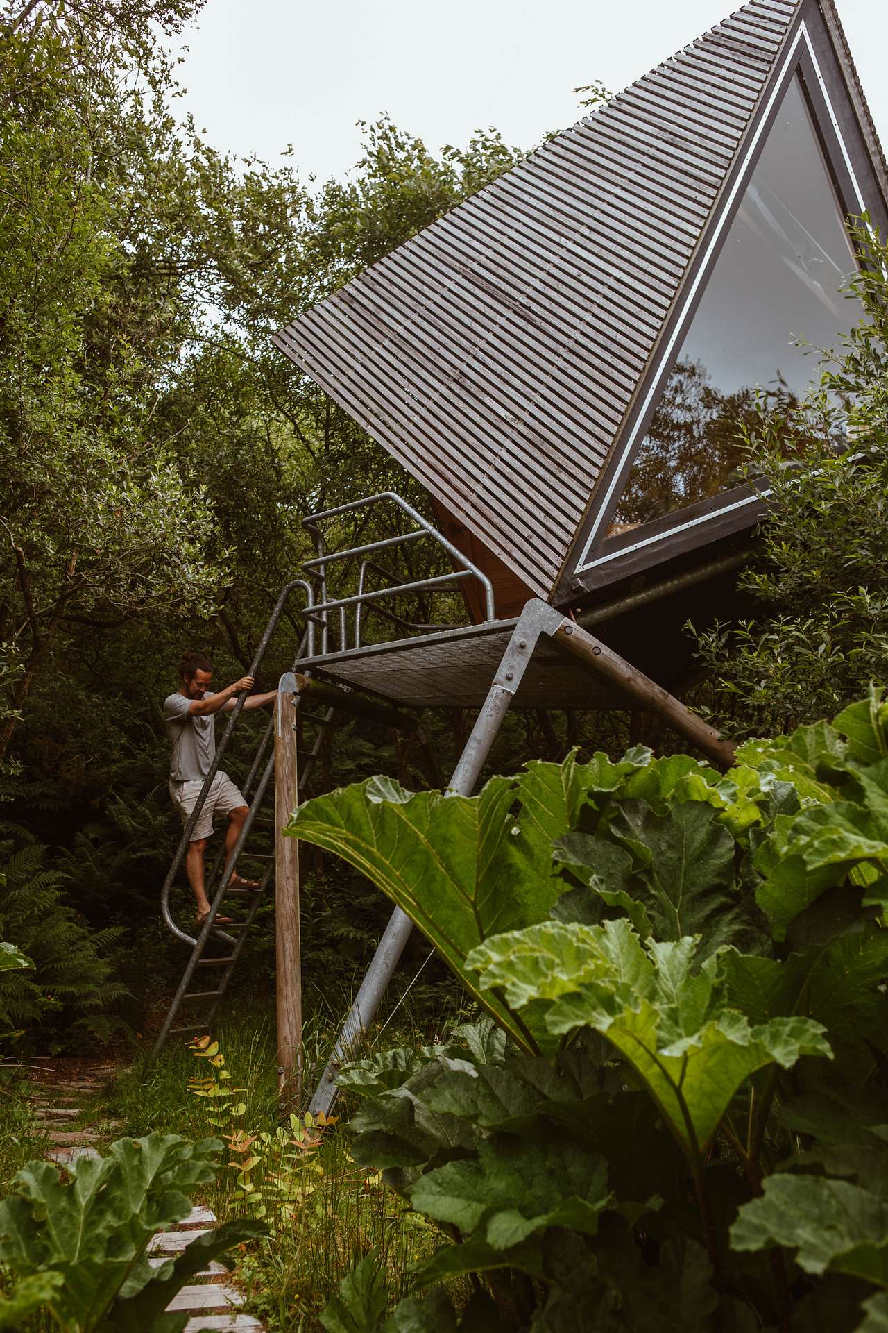 KUDHVA Architectural Hideouts