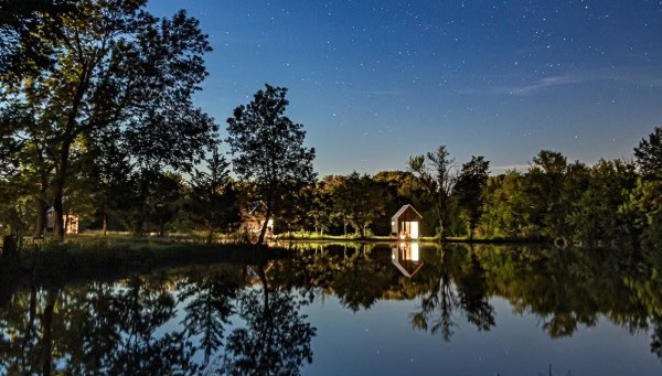 Starry Kansas skikes