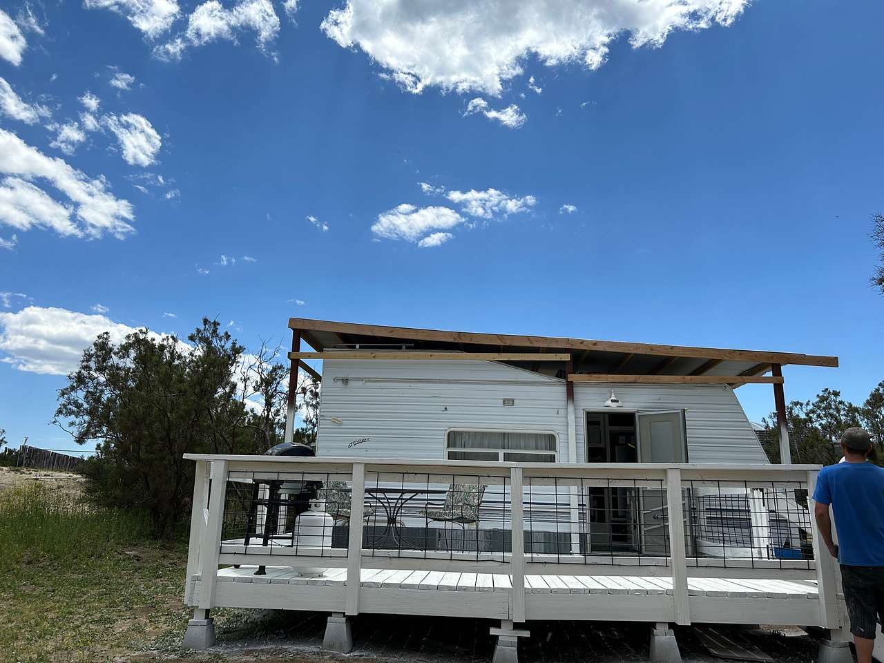 200 sq ft deck with propane grill