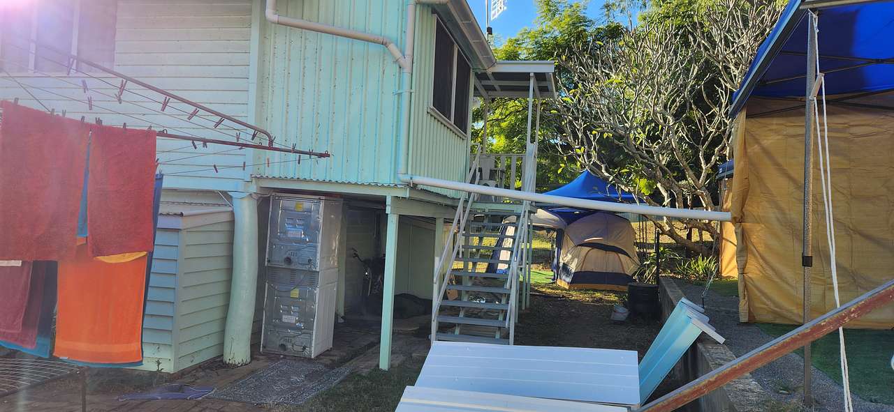 Meyenburg Glamping, Mt Morgan