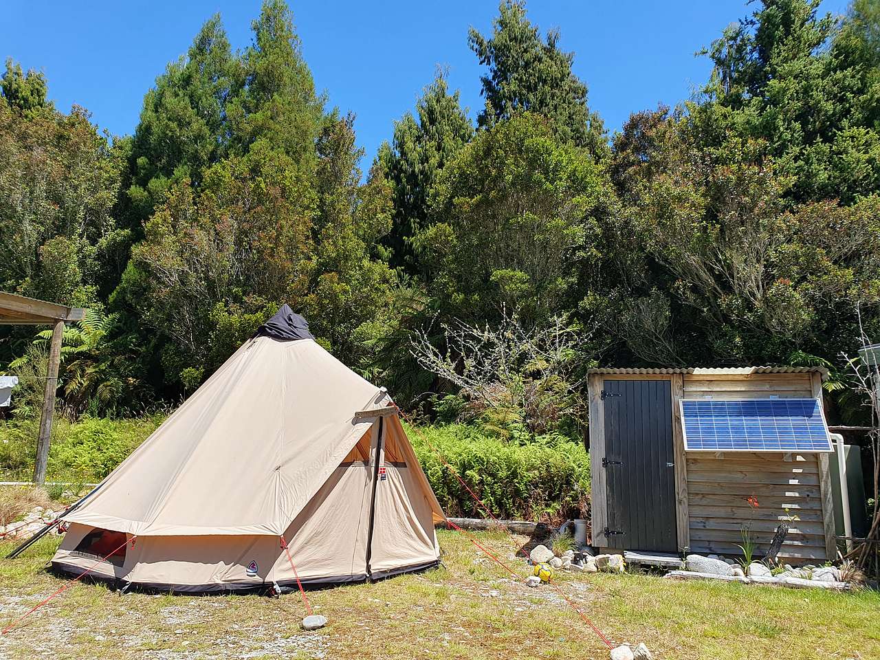 Blue Spur Farmstay Hokitika