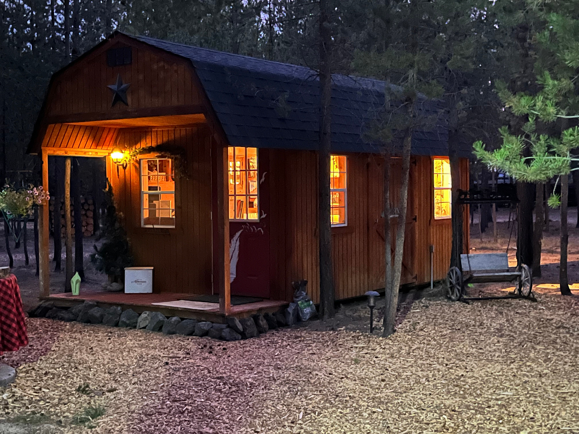 log shelter retreat