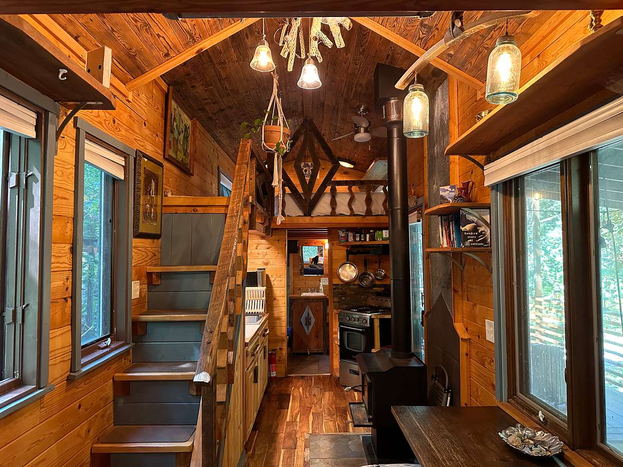 Pink Fox Cove Cabin Retreat