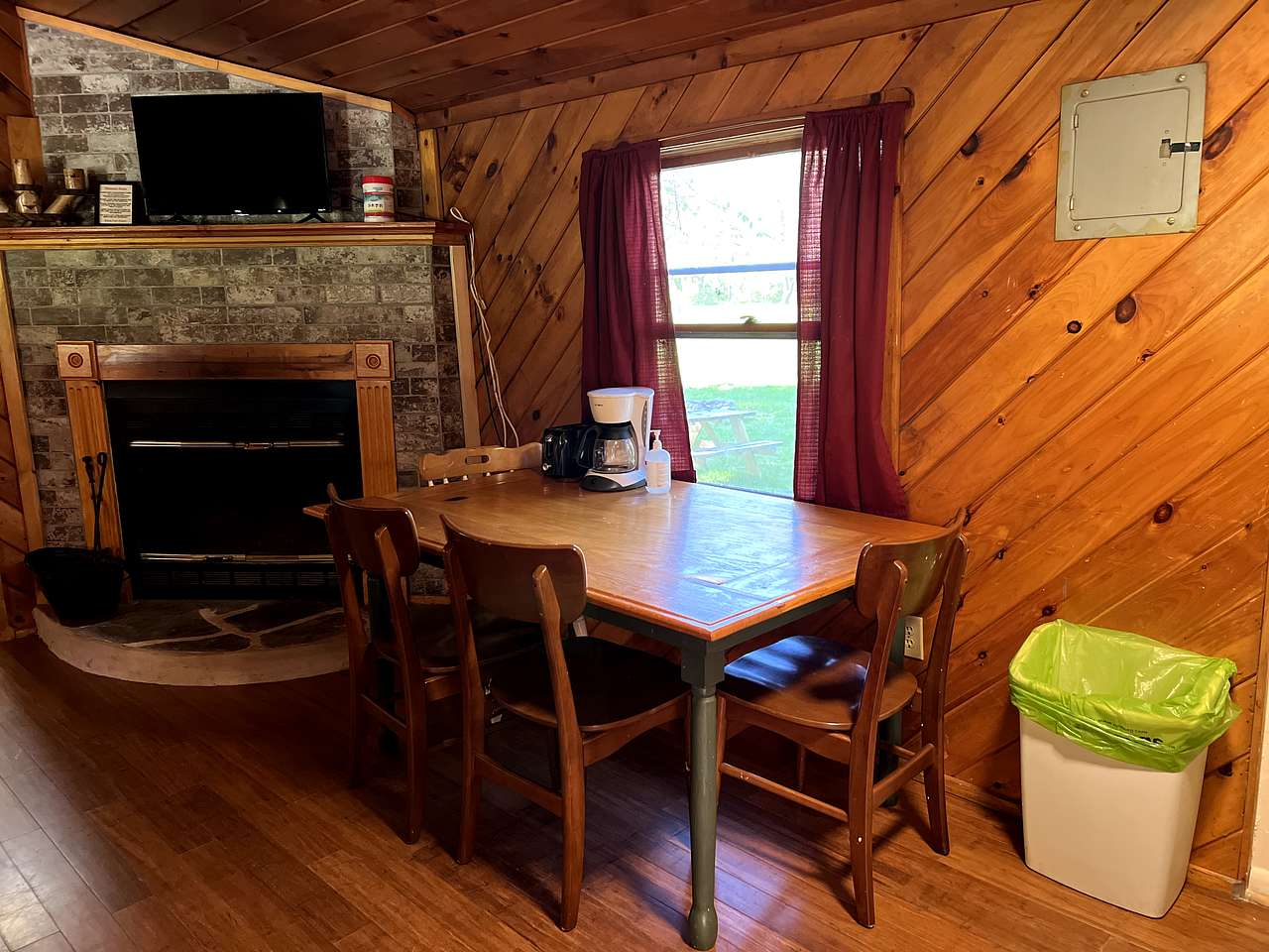 Cold Spring Lodge