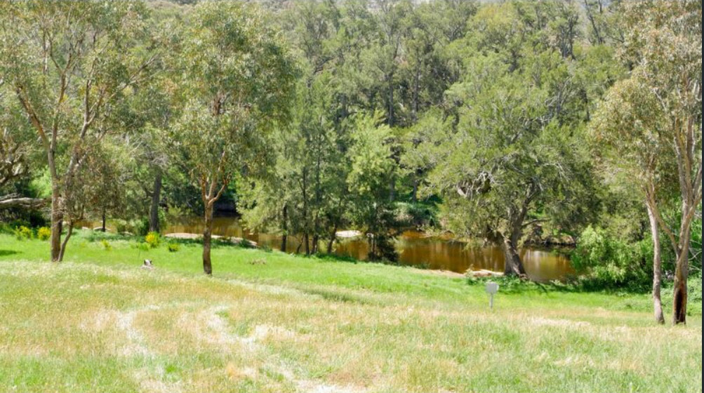 Riveroak Farm