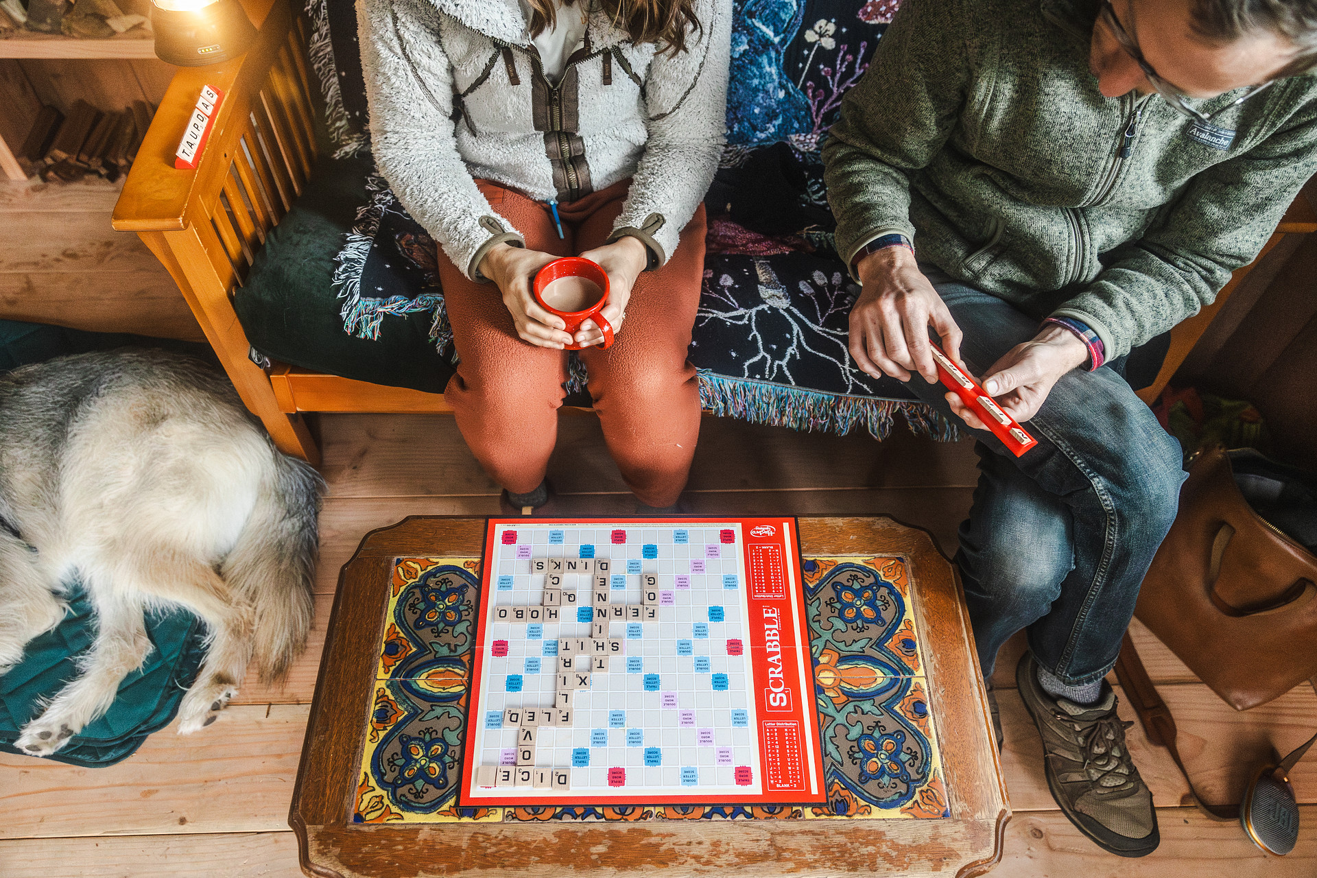 Cozy winter morning in the Foxfern cabin