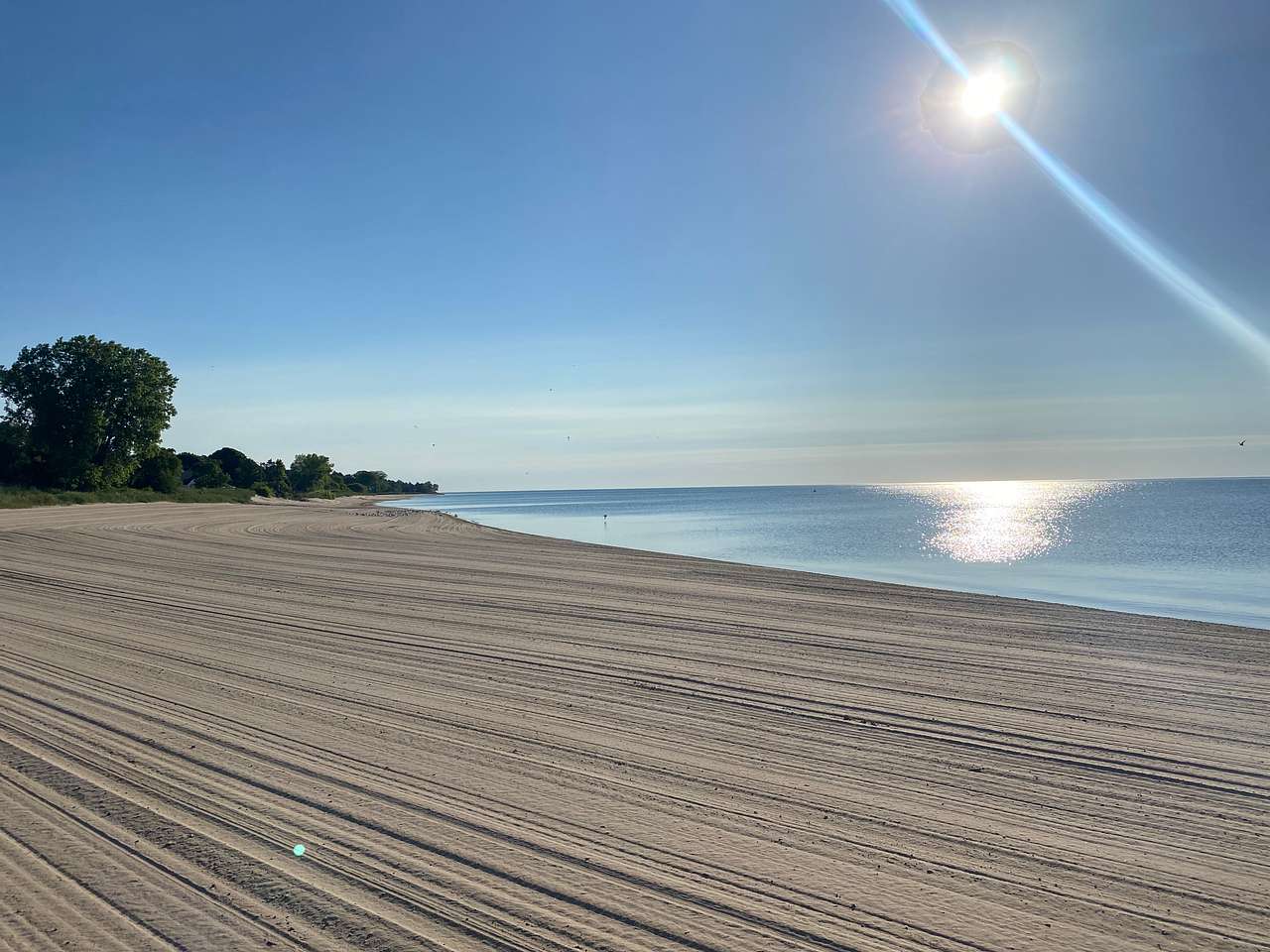 Lakeshore Getaway