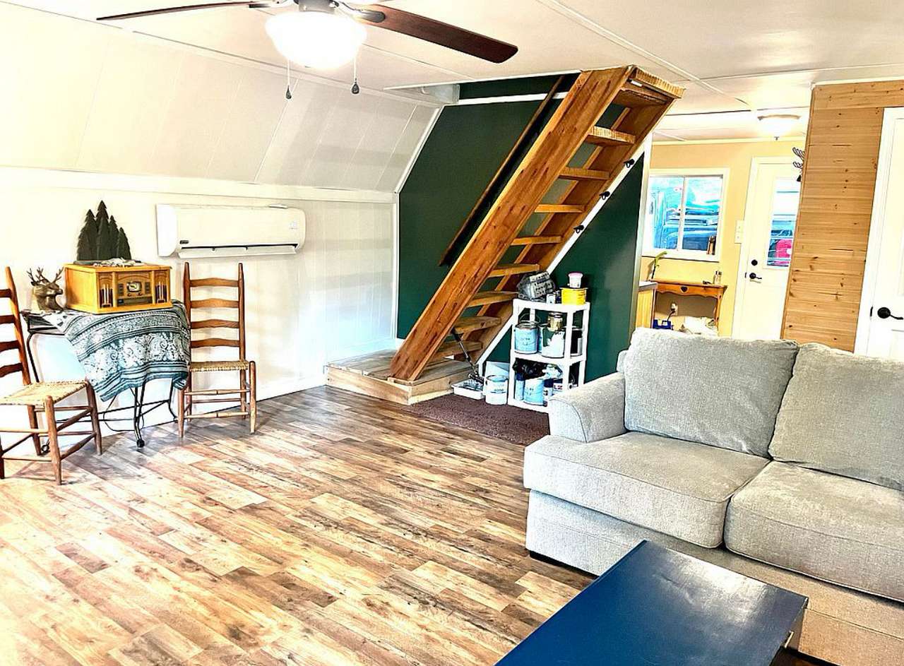 Hot Tub Cabin/ Cave Run/ RRG