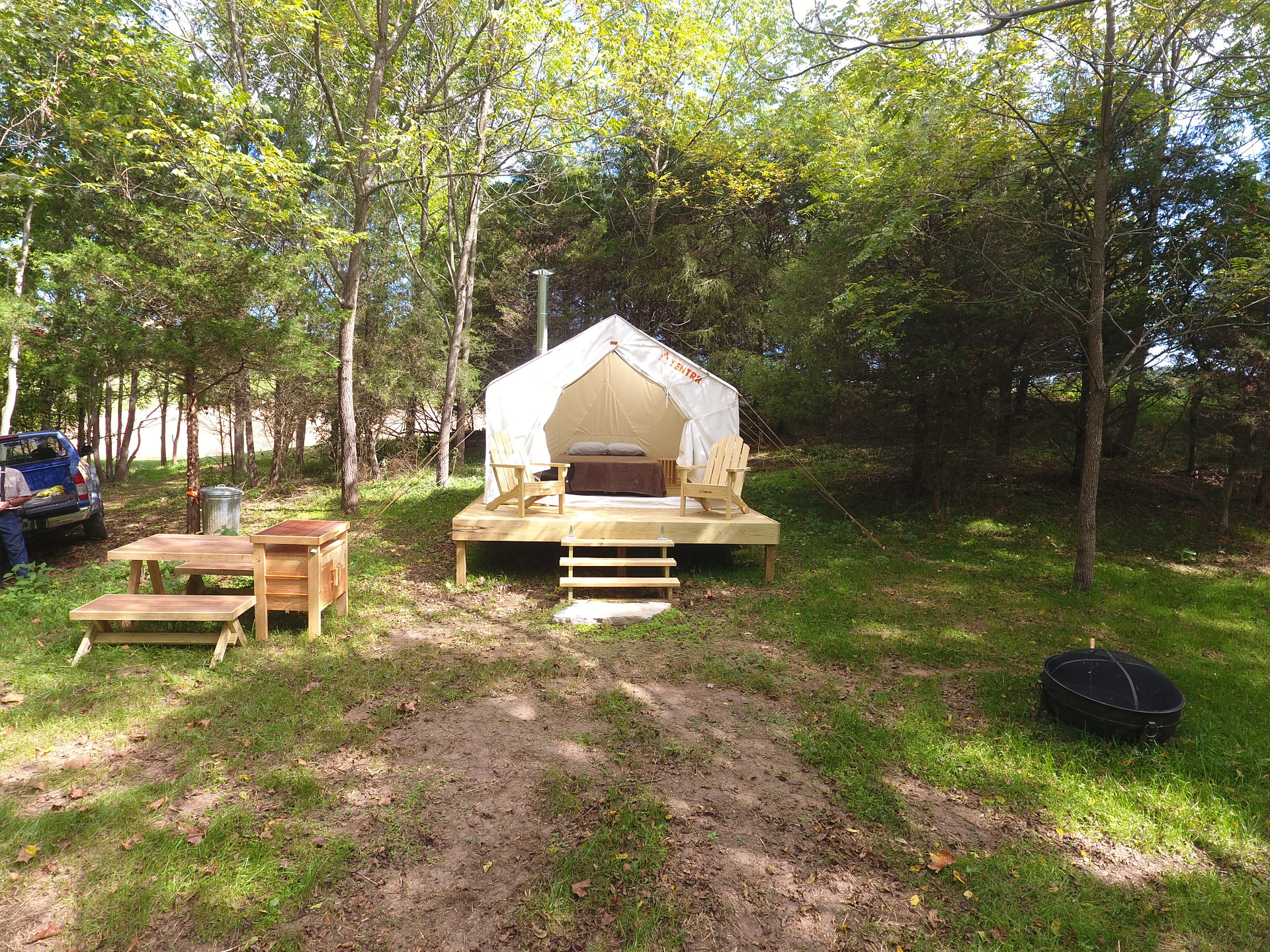 Honeysuckle Hideaway