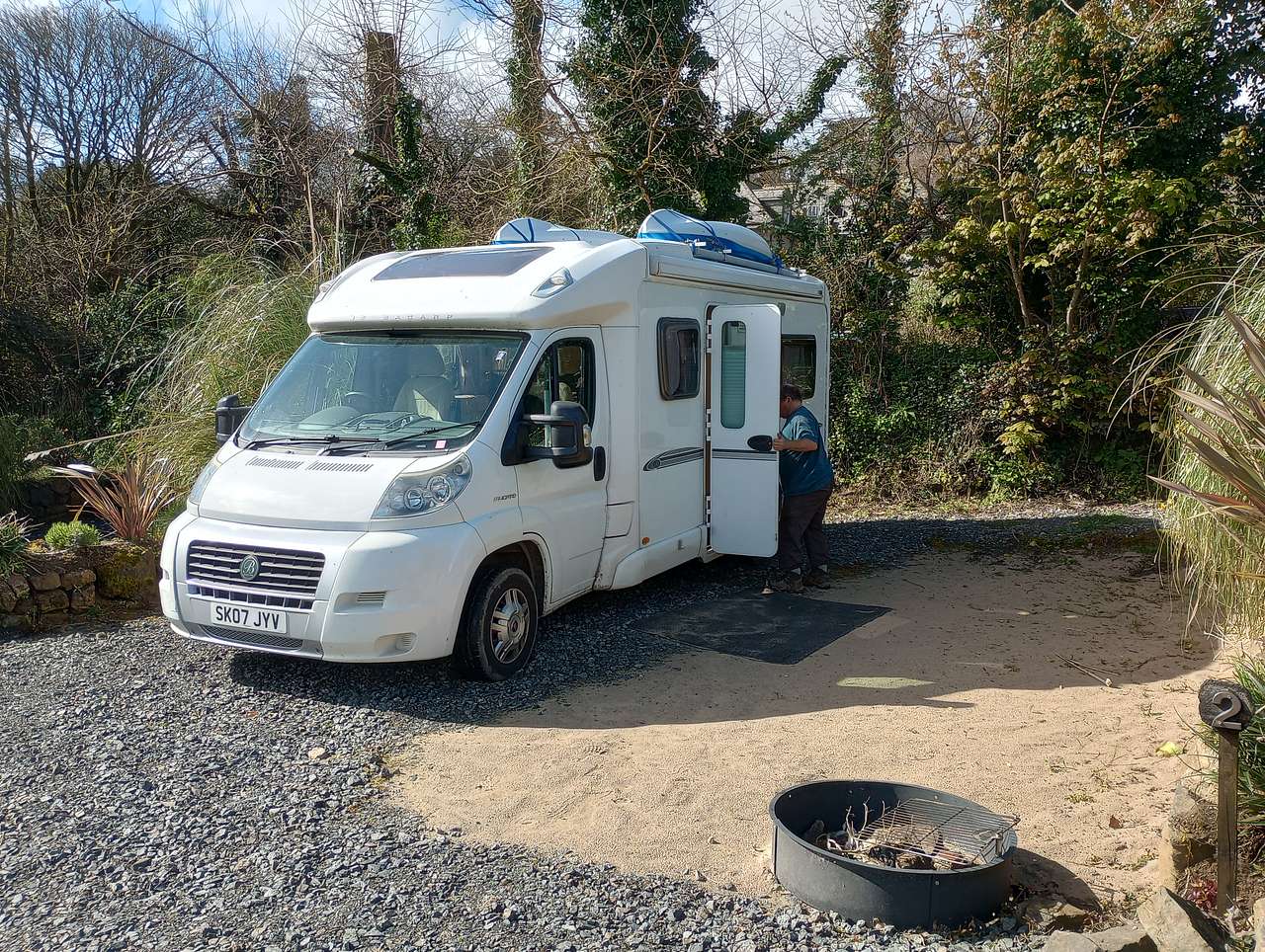 FOX FARM MOTORHOME AND CARAVAN PARK