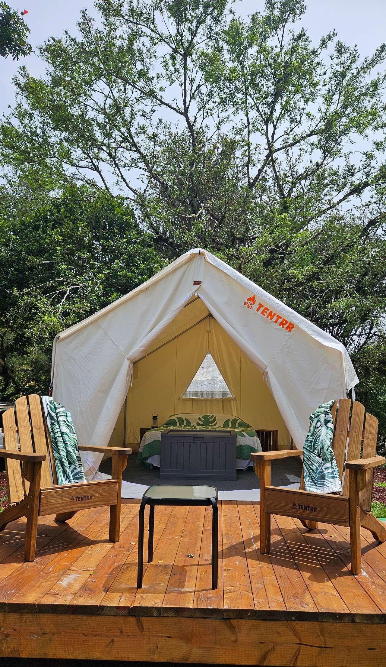 Come glamp with us!
