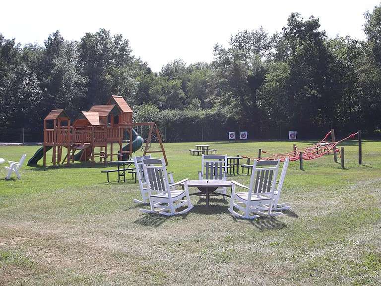 Armstrong Orchard & Spoonlickers