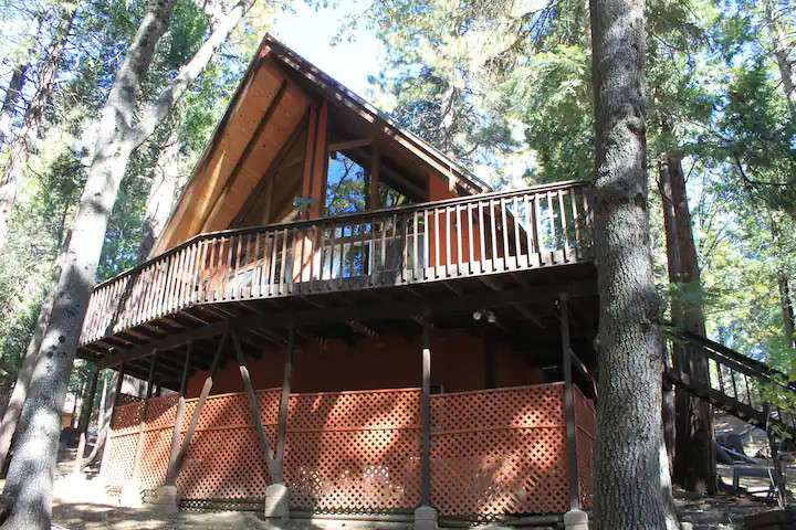 Cabin for 6 • Sequoia Forest