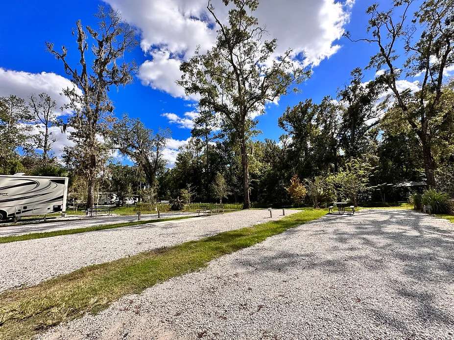 Sunny Oaks RV Park