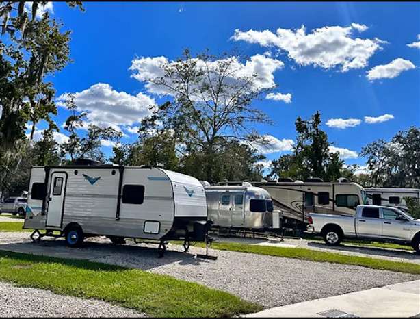 Sunny Oaks RV Park