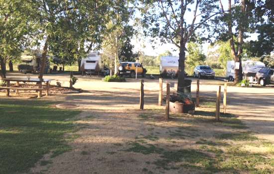 Monto Caravan and Cabin Park