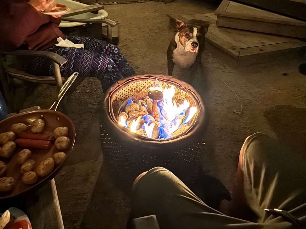Genius! You can cook using a pan over this pit. So clever.